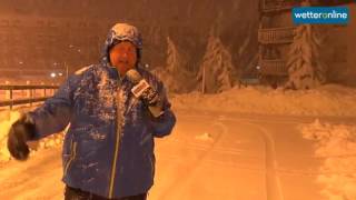 wetteronlinede Starker Schneefall in den Alpen 24112016 [upl. by Alaunnoif]