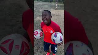 Haber si conseguimos hacerle el regalo a KeitaJr futbol balones [upl. by Harman]