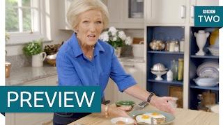 Crispy bacon rosti with fried eggs  Mary Berry Everyday Episode 1 Preview  BBC Two [upl. by Orian]