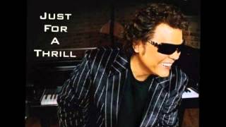 Ronnie Milsap I Dont Want Nobody To Have My Love But You with lyrics [upl. by Ellimac]