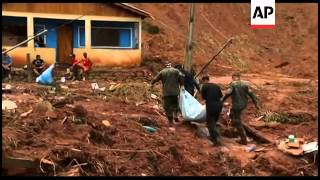 43 Efforts to dig out bodies after devastating mudslides [upl. by Evonne]