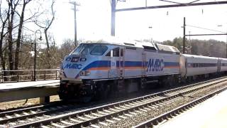 MARC Train 29 MP36PH3C Stopping at Odenton Station [upl. by Colombi]