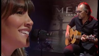 Aitana  Enemigos ACÚSTICO [upl. by Sadella]