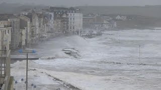 Cop21 Wimereux commune française grignotée par la montée des eaux [upl. by Llerreg]