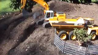 Liebherr R944 excavateur RC [upl. by Karena]