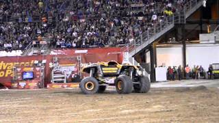 BEST FREESTYLE EVER Maximum Destruction Orlando 2012 INSANE BEST VIEW Monster Jam [upl. by Akitahs583]