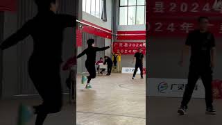 Kungfu shuttlecocks kungfu 用功夫踢毽子 sports 踢毽子 踢毽子表演 [upl. by Prem]