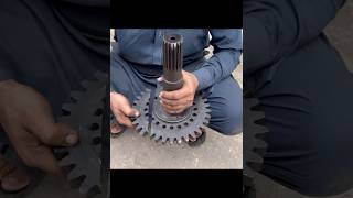 Amazing Technique How Pro Mechanic Rebuild Broken Gear Shafts [upl. by Valentina]