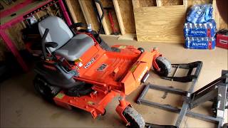 Changing Zero Turn Mower Blades on ariens Ikonx52 [upl. by Anippesuig]