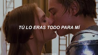 Taylor Swift  Love Story Taylors Version  Romeo  Juliet español [upl. by Nolra147]