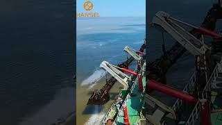 How is the arm of the trailing hopper suction dredger retracted [upl. by Othilie]