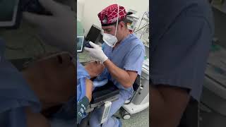 How to use the Video laryngoscope to place the endotracheal tube to patient [upl. by Evangelia305]