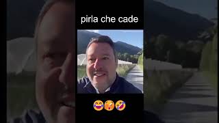 Matteo Salvini fa il pirla in bici e cade 🫣 [upl. by Erodaeht]