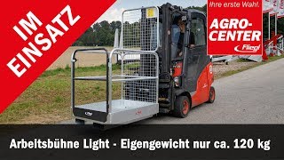 Fliegl AgroCenter  Arbeitsbühne Light für jeden Einsatz [upl. by Enaamuj]