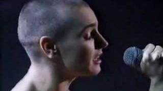 Sinead O Connor  You Do Something To Me live [upl. by Etselec5]