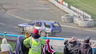 Cowdenbeath racewall bangers parade lap 15th April 2023 World cup [upl. by Animehliw]