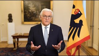 Bundespräsident FrankWalter Steinmeier zum 50 Jahrestag des Kniefalls von Willy Brandt in Warschau [upl. by Camellia241]