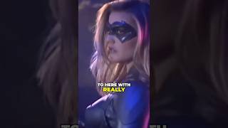 Alicia Silverstone On The Struggles Of Wearing Batgirls Suit [upl. by Nitsirt99]