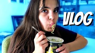 Μια δόση φοιτητικής ζωής amp Mukbang QampA Seniora Elis [upl. by Ttemme]