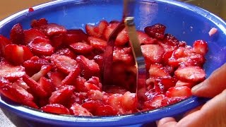 Pomonas Pectin quotHow To Make LowSugar Strawberry Jamquot [upl. by Sedgewick]