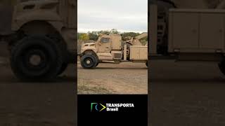 Exército Brasileiro recebe 20 caminhões Navistar Workstar blindados pelo Porto de Paranaguá [upl. by Atnamas]