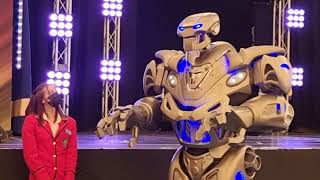 TITAN THE ROBOT PERFORMANCE AT BUTLINS SKEGNESS 2021 [upl. by Adnahsal]