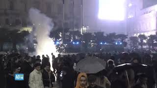 Capodanno i festeggiamenti a Milano davanti al Duomo [upl. by Sitarski663]