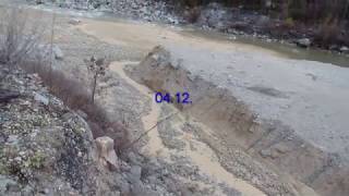 Illgraben 03 12 18  lave torrentielle  Murgang  Debris flow Sagenschleif [upl. by Annawit]