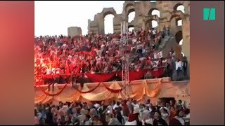 Les spectateurs tunisiens ont pu regarder le match TunisieAngleterre dans un cadre de rêve [upl. by Hsaka483]