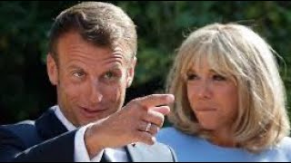 Emmanuel Macron et Brigitte Macron à Bregançon  ils ont tout changer [upl. by Henleigh]