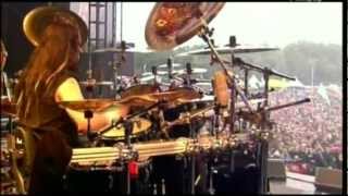 Korn ft Joey Jordison  Evolution HQ Live at Pinkpop 2007 [upl. by Oiludbo]