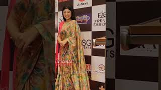 Rab Se Hai Dua Serial Actress Yesha Rughani Looks Beautiful In Saree Outfit [upl. by Sol]