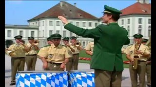 Musikkorps der Bayerischen Polizei  Bayerischer Präsentiermarsch 2002 [upl. by Suellen]