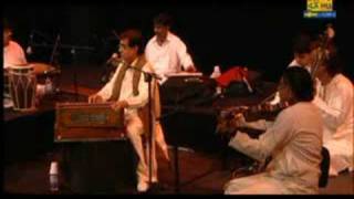 Des mein nikla hoga chand by Jagjit singh live in Sydney [upl. by Naes]