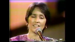 JOAN BAEZ Honest Lullaby  1977 [upl. by Annaili]