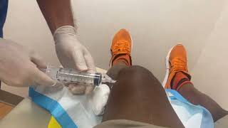 Cortisone What does the knee injection look like [upl. by Lengel]