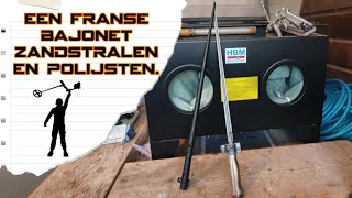 Een bajonet zandstralen met een HBM zandstraalcabine Sandblasting [upl. by Arah351]