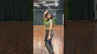 Bigg Boss Subha Shree Snapped At Dance Studio For Practising Dance Subha Shree Kakinada Kaja [upl. by Assenev]