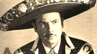 Un puño de tierra  Antonio Aguilar con Mariachi [upl. by Timofei53]