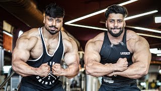 POWERLIFTER VS BODYBUILDER ☠️  QampA VIDEO FitMindsvlogs [upl. by Baer]