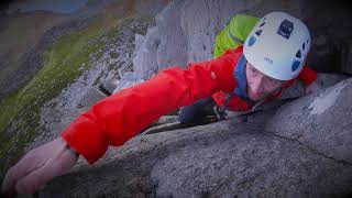 Wrinkled Tower Route Grade III Scramble on Tryfan Snowdonia [upl. by Hilde]