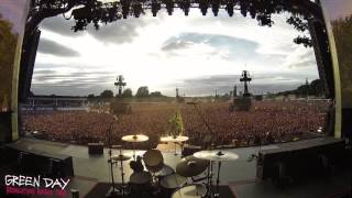 Green Day Crowd Singing Bohemian Rhapsody Live in Hyde Park 2017 [upl. by Odraccir]