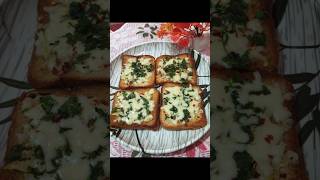 Cheese Garlic Bread Recipeshorts thebestfoodmakerno8dz [upl. by Lilia79]