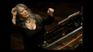 Beethoven Piano Concerto No 3 in C minor Op 37 I Allegro con brio Martha Argerich 2004 [upl. by Fugate]