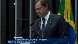 Acir Gurgacz comenta projeto que proíbe exegência de experiência para seleção de estagiários [upl. by Lotte]