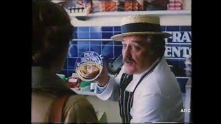 Bernard Cribbins Fray Bentos Pie advert 31st October 1982 [upl. by Bertrand317]