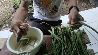 Tutorial masak talas hutan daun walang pepes bakar slempat campur nasi [upl. by Trilbee]