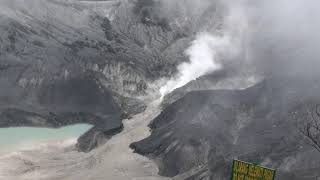 Indonesien Java Island aktiver Vulkan Krater des Gunung Tangkuban Perahu active volcano volcan actif [upl. by Martinez477]