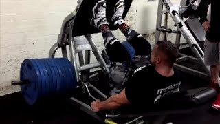 Hamstring Crushfest At The Arnold Australia with Doug and Sean  Gainz Tour 2016 Ep 2 [upl. by Eiliah]