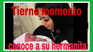 KARIZMA RIVERA HIJA DE MAYELI ALONSO CONOCE A SU HERMANITA [upl. by Landbert262]